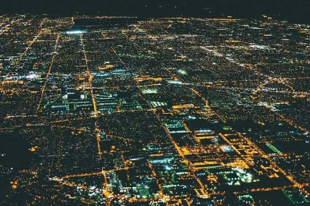 朝鲜发射导弹应对半岛局势，精准命中目标海域！