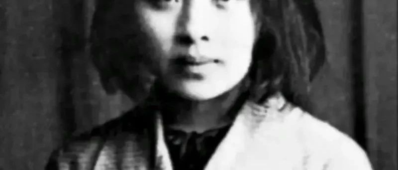 最前卫的情感，1928年女作家丁玲和两个男人同居！