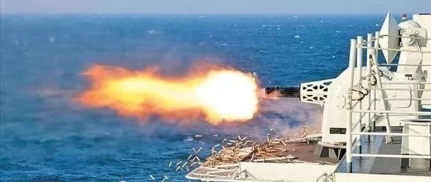 台海无预警开火！解放军将用蟒蛇战略统一台湾，台独份子疲于奔命