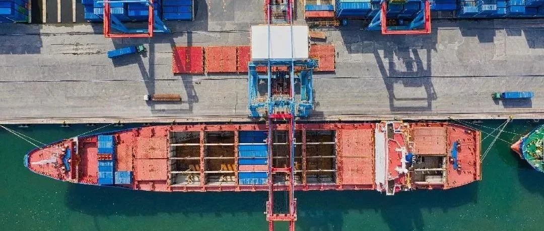 全球股市重挫，国家队全力护盘，A股即将迎来暴涨