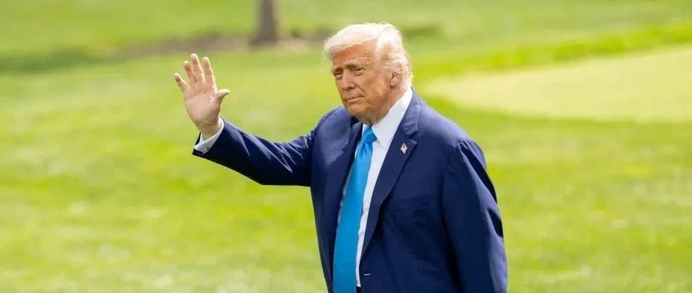 G7峰会特朗普“神提议”：应该邀请俄罗斯加入变成G8，不行就邀请中国