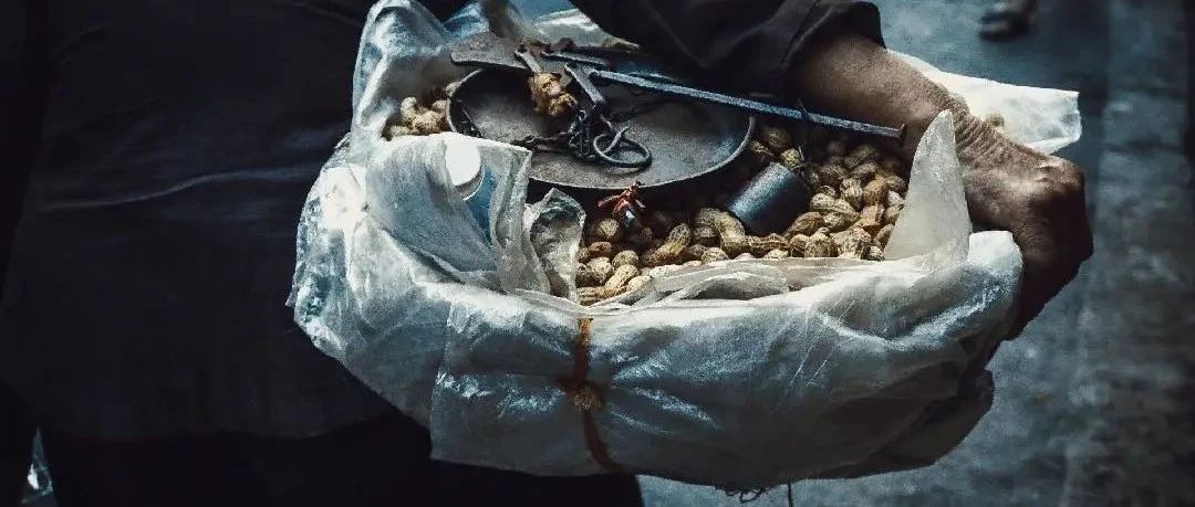 朝鲜半岛局势风云：火箭炮发射引发紧张涟漪