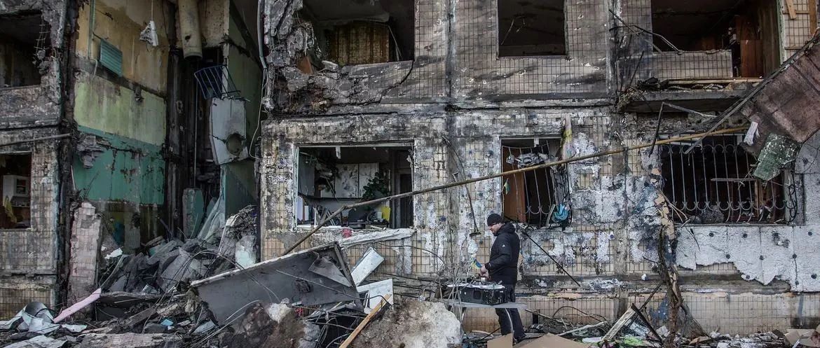 当地时间7月10日，俄乌冲突的战火继续熊熊燃烧，乌克兰多个地