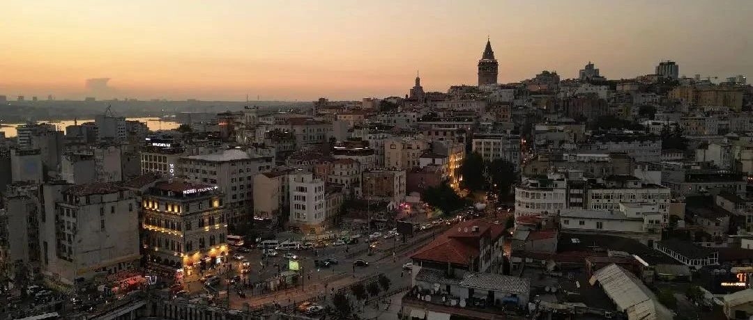 嘿，各位看官！今儿有个重磅消息要跟大家说道说道。土耳其外交部消息人士透露，第三轮俄乌直接谈判计划于当