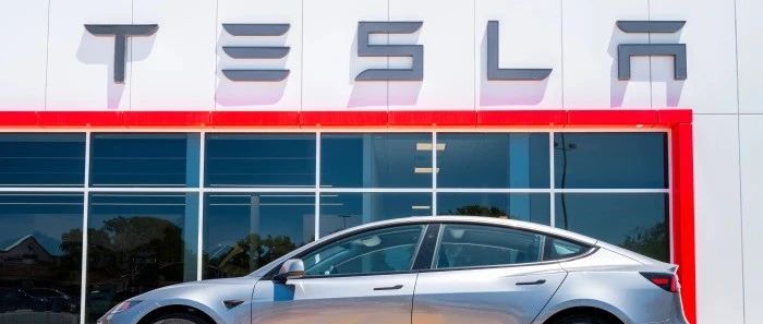 三星与特斯拉“报团取暖”