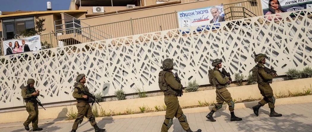 以色列正考虑对加沙地带实施全面军事占领，这一消息如重磅炸弹，在中东局势的湖面激起千层浪。当下巴以冲突