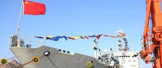 现实版战狼：胡塞武装大规模袭击以色列，外国商船纷纷挂起五星红旗