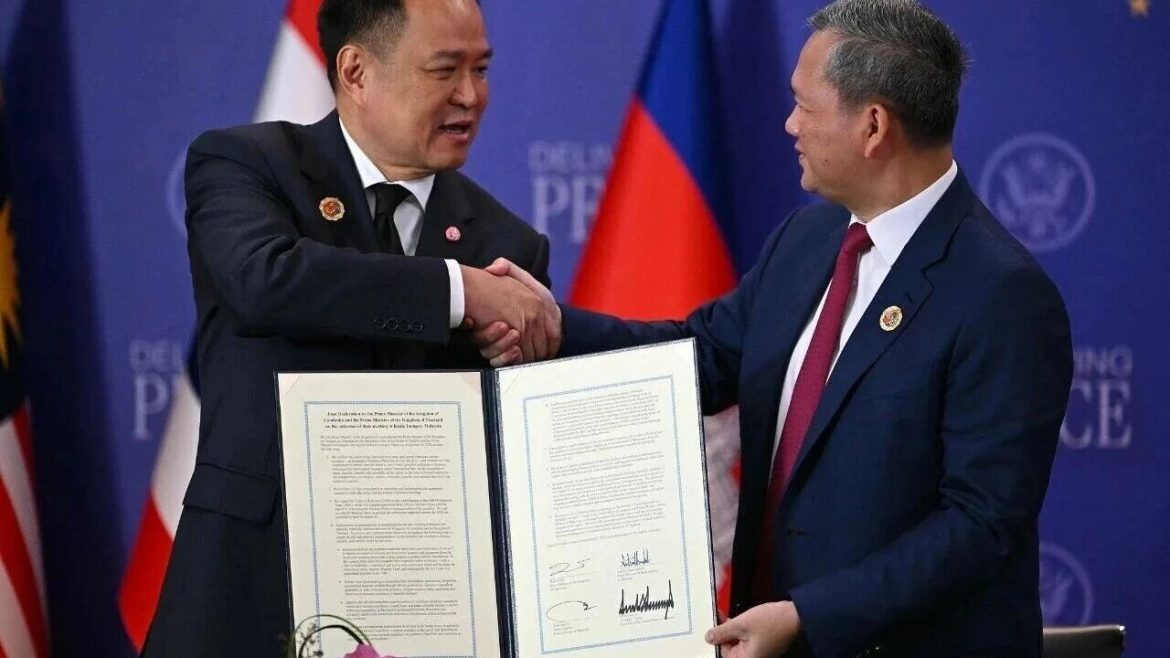 当地时间10月26日，泰国和柬埔寨在马来西亚吉隆坡搞了个大动作，双方就两国边界和平问题签署联合声明，