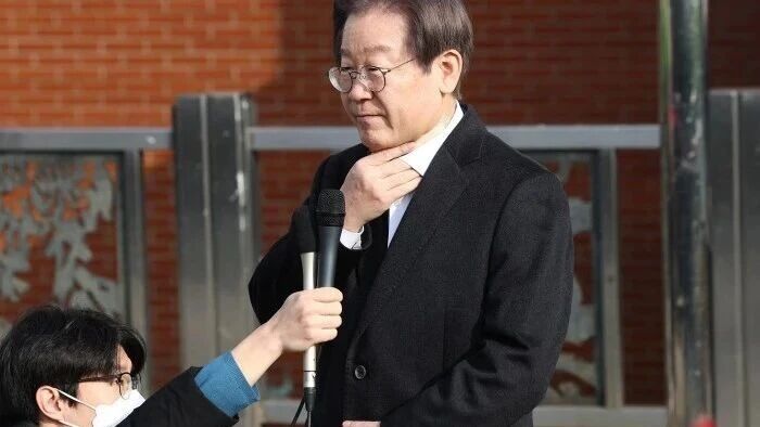 11 月 12 日，韩国警方运营的线上布告栏惊现一则“预告”刺杀韩国总统李在明的帖文。好家伙，这可不