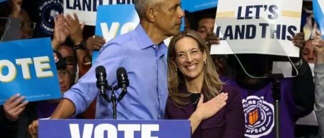 奥巴马现身炮轰特朗普！直言美国政坛已进入至暗时刻