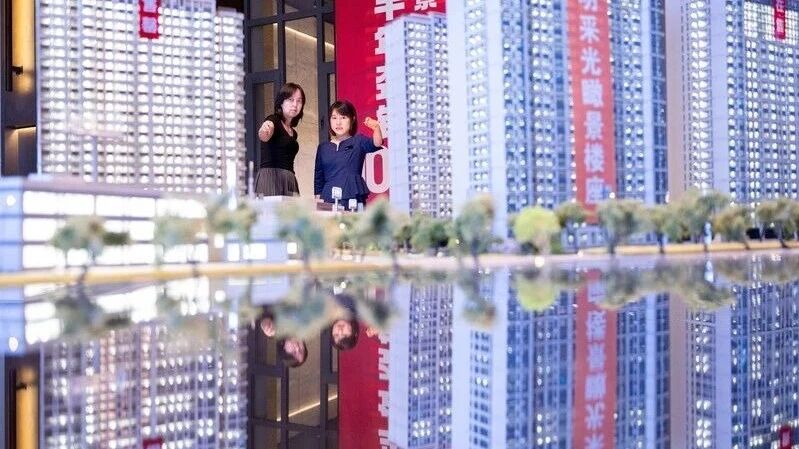 最近，一线城市房价在新政策的“搅动”下出现小幅波动。瞧瞧，北京部分热门区域的二手房挂牌价有了微妙变化